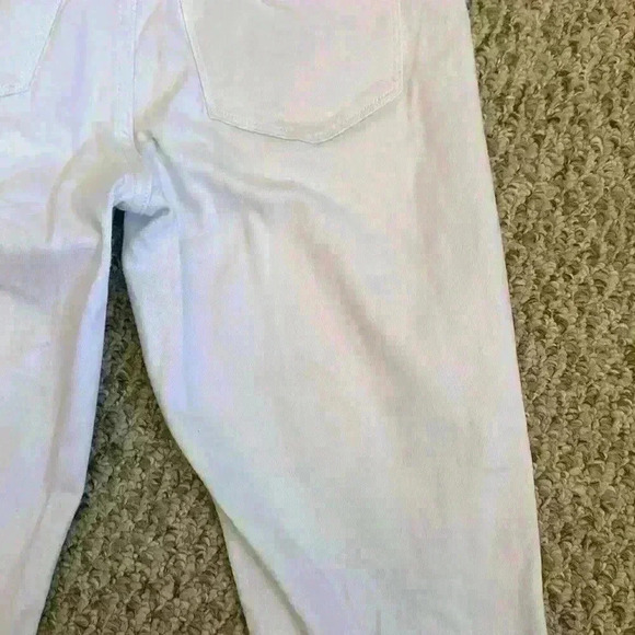 Altar’d State White Jeans Distressed at Waist, Knees and Ankles. Women’s Size 29 - Picture 6 of 15